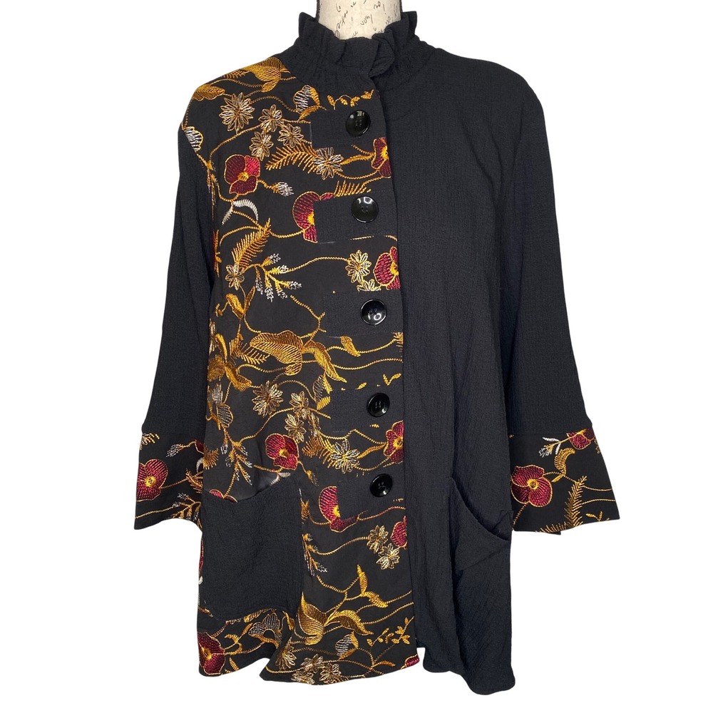 Caleasa Womens 1X Black Floral Embroidered Crinkle Button Front Jacket EIR7014W